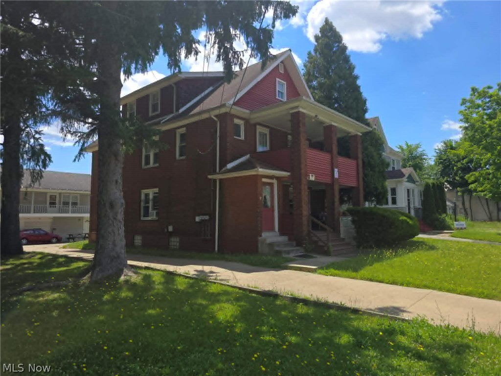 31 N Richview Avenue Youngstown OH 44509