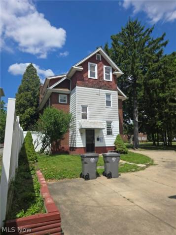 31 N Richview Avenue Youngstown OH 44509