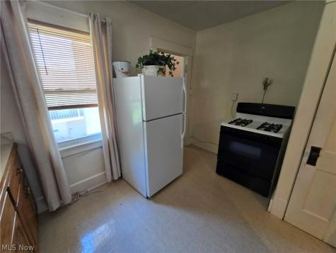 31 N Richview Avenue Youngstown OH 44509