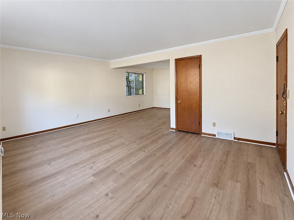 1804-1808 Cromwell Drive Akron OH 44313