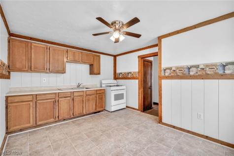 16319-16321 Arcade Avenue Cleveland OH 44110