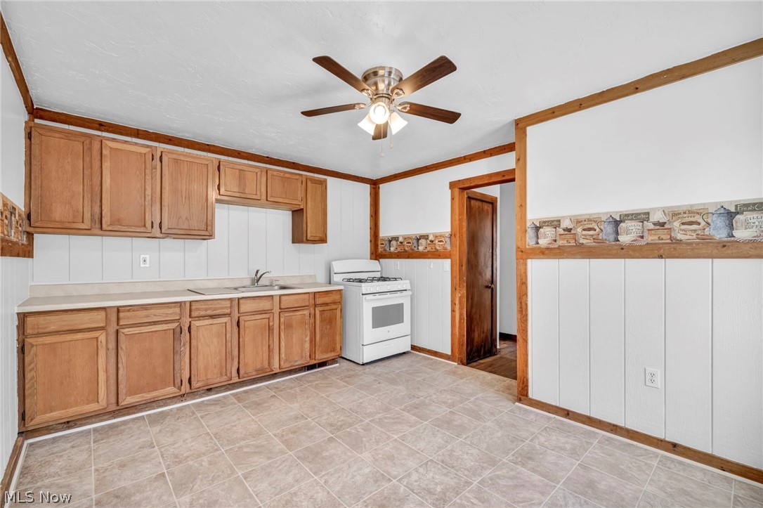 16319-16321 Arcade Avenue Cleveland OH 44110