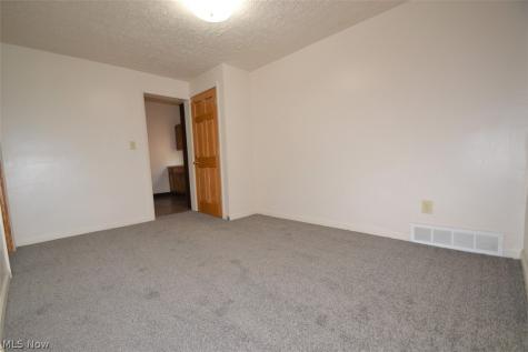 514 Brown Street Akron OH 44311