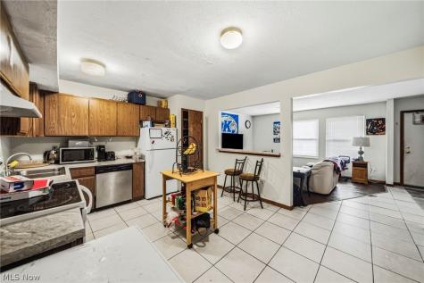 1541 Whitehall Boulevard Kent OH 44240