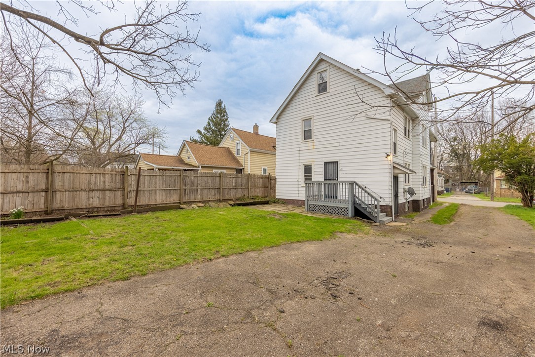 9711 Aetna Road Cleveland OH 44105