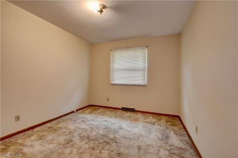 2196-2200 Samira Road Stow OH 44224