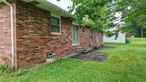 2196-2200 Samira Road Stow OH 44224