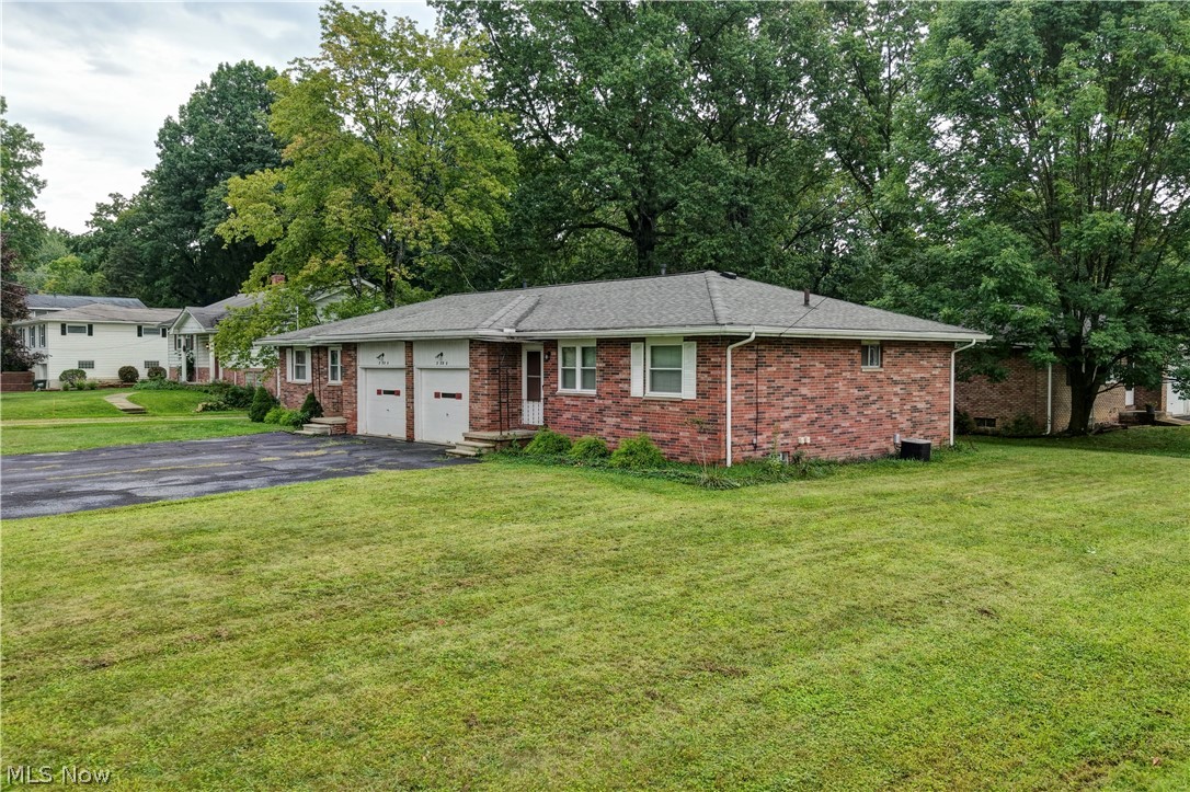2196-2200 Samira Road Stow OH 44224