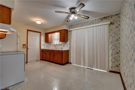 2196-2200 Samira Road Stow OH 44224