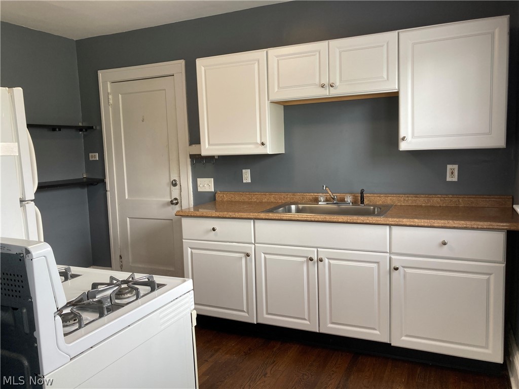 14306 Athens Avenue Lakewood OH 44107