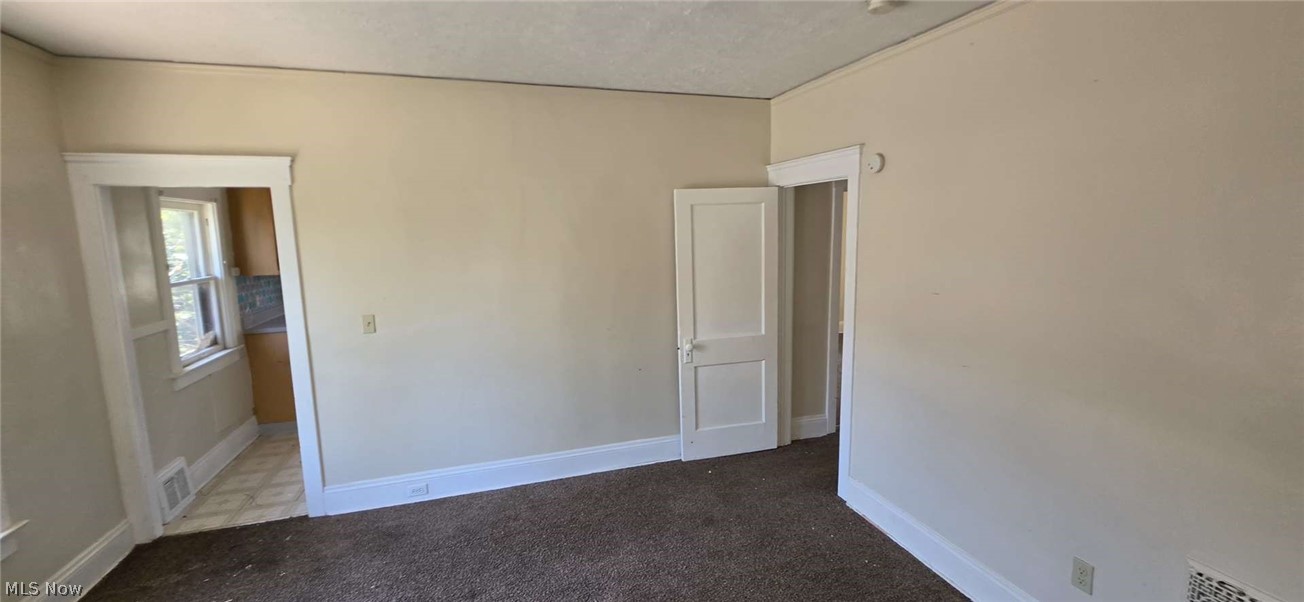 1514 E 174th Street Cleveland OH 44110