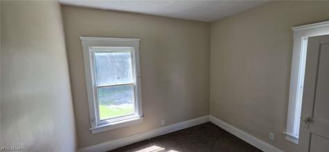 1514 E 174th Street Cleveland OH 44110