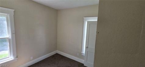 1514 E 174th Street Cleveland OH 44110