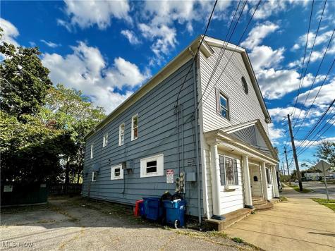 3177 Elyria Avenue Lorain OH 44055