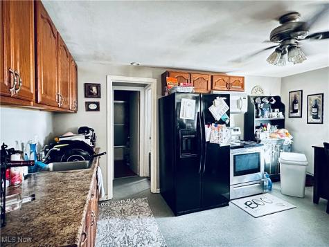 3177 Elyria Avenue Lorain OH 44055