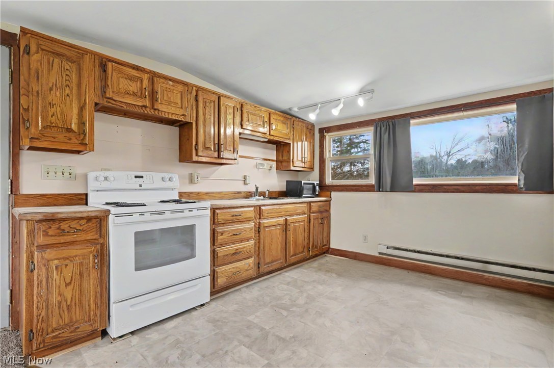 16790 Main Market Road West Farmington OH 44491
