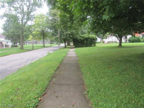 106 Prospect Street Wellington OH 44090