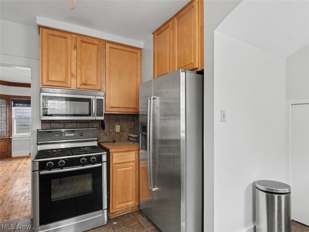 17415 Winslow Road Shaker Heights OH 44120