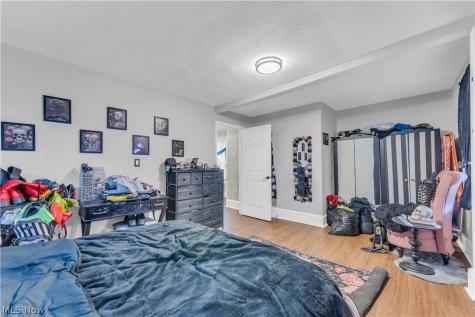 3047 W 105th Street Cleveland OH 44111