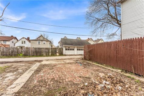 3047 W 105th Street Cleveland OH 44111