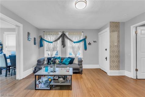 3047 W 105th Street Cleveland OH 44111