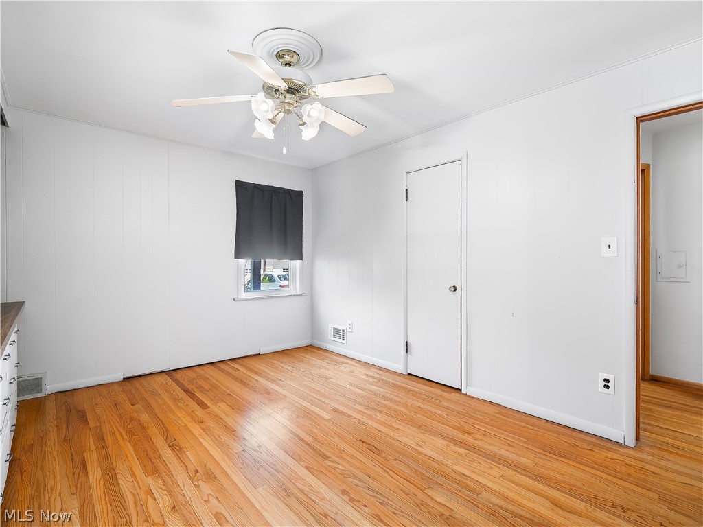 5991 Ridge Road Parma OH 44129