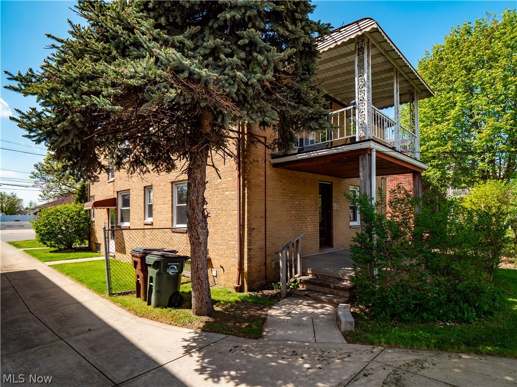 5991 Ridge Road Parma OH 44129