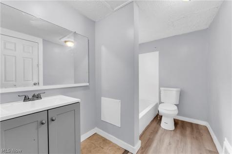 4611 W 41st Street Cleveland OH 44109