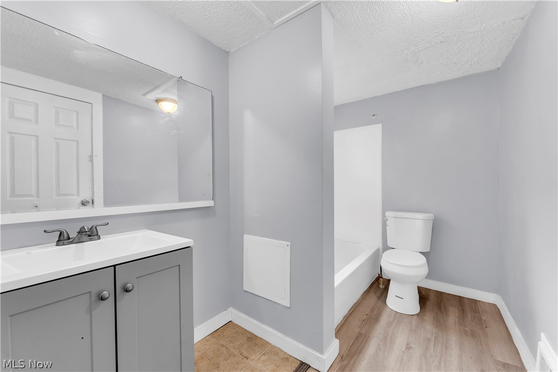 4611 W 41st Street Cleveland OH 44109