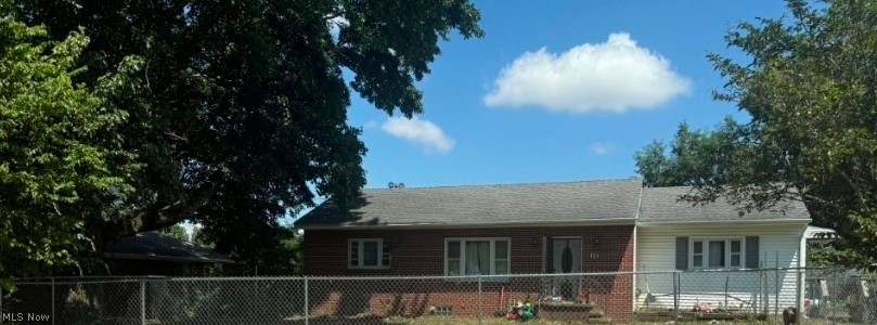 121 E Ralston Avenue Akron OH 44301