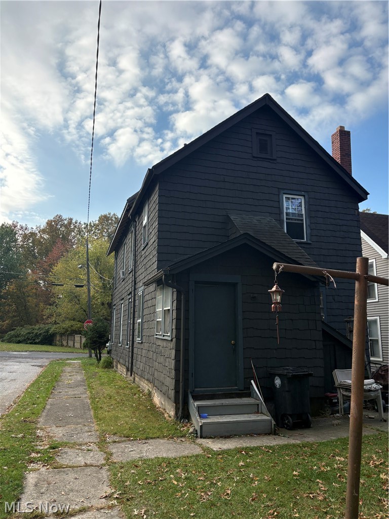 743 E 16th Street Ashtabula OH 44004