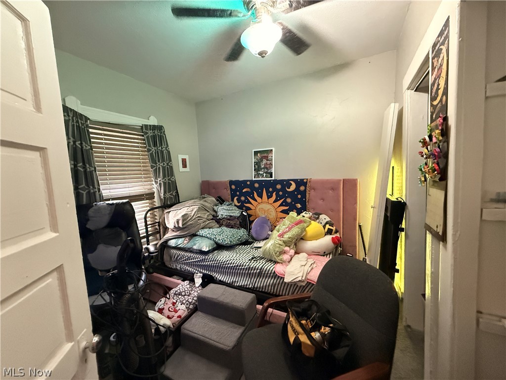 2066 Magee Street Lakewood OH 44107
