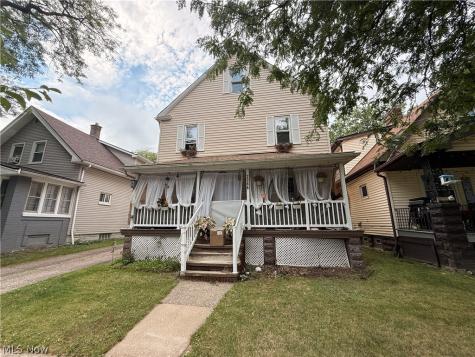 2066 Magee Street Lakewood OH 44107