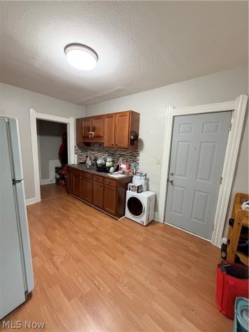2066 Magee Street Lakewood OH 44107