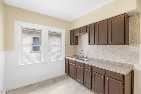 3420 Beechwood Avenue Cleveland Heights OH 44118