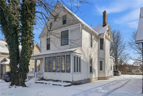 604 E Buchtel Avenue Akron OH 44304