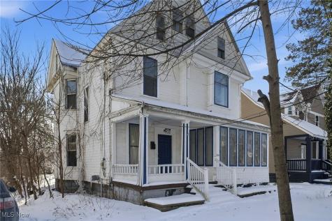 604 E Buchtel Avenue Akron OH 44304