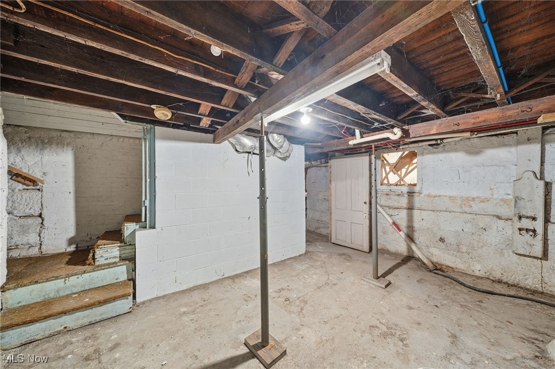 604 E Buchtel Avenue Akron OH 44304