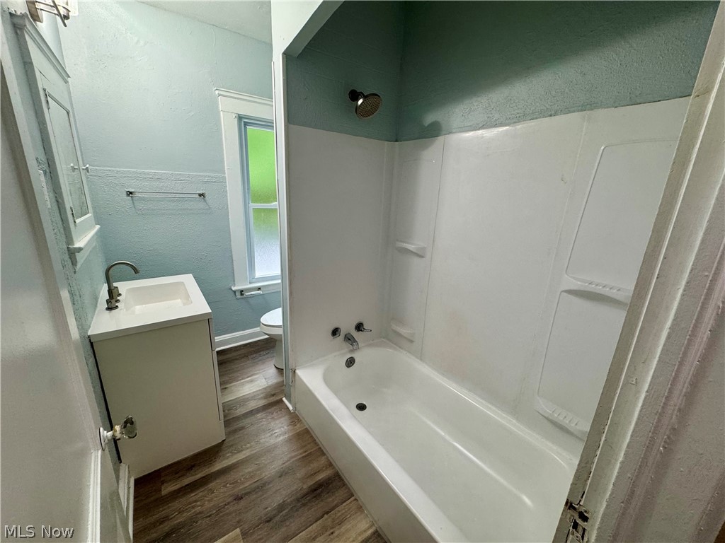 3235 Oak Road Cleveland Heights OH 44118