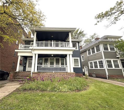 14172 Superior Road Cleveland Heights OH 44118