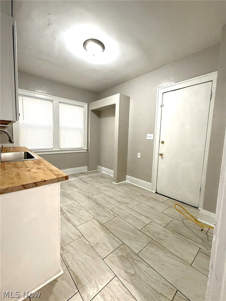14172 Superior Road Cleveland Heights OH 44118