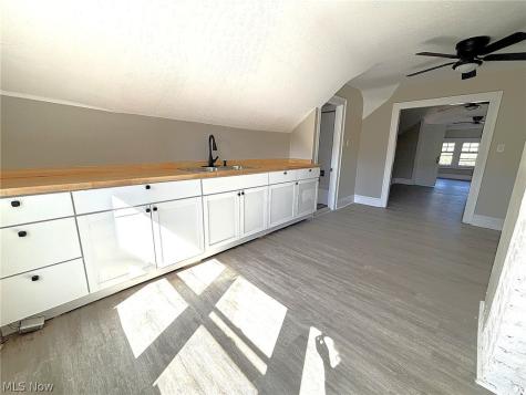 14172 Superior Road Cleveland Heights OH 44118