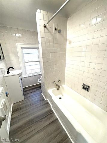 14172 Superior Road Cleveland Heights OH 44118