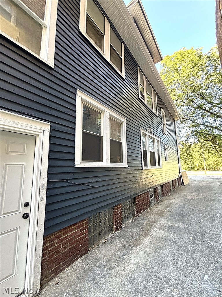 14172 Superior Road Cleveland Heights OH 44118