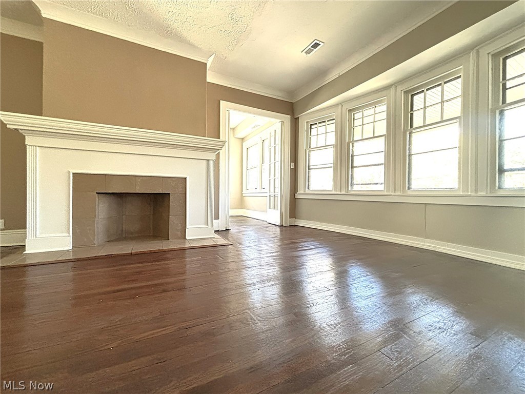 14172 Superior Road Cleveland Heights OH 44118