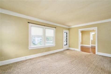1036-1038 Emma Avenue Akron OH 44302