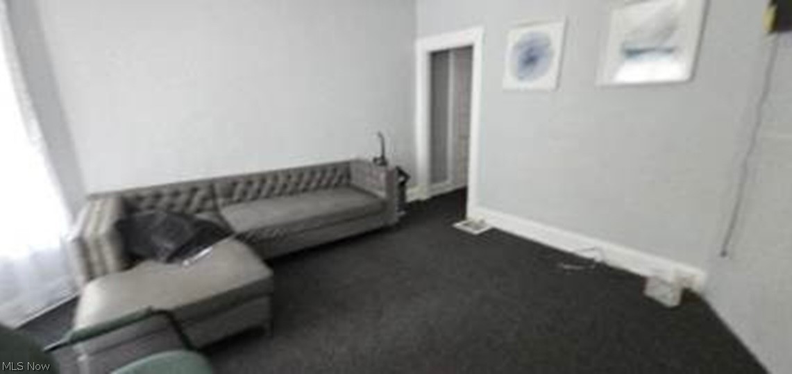 1319 E 66th Street Cleveland OH 44103