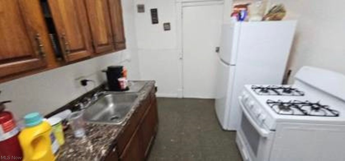 1319 E 66th Street Cleveland OH 44103