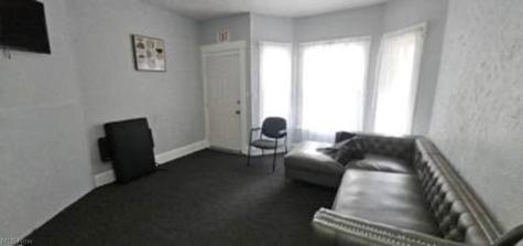 1319 E 66th Street Cleveland OH 44103