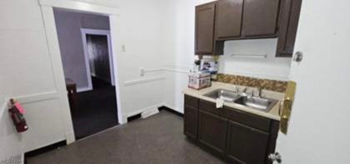 1319 E 66th Street Cleveland OH 44103